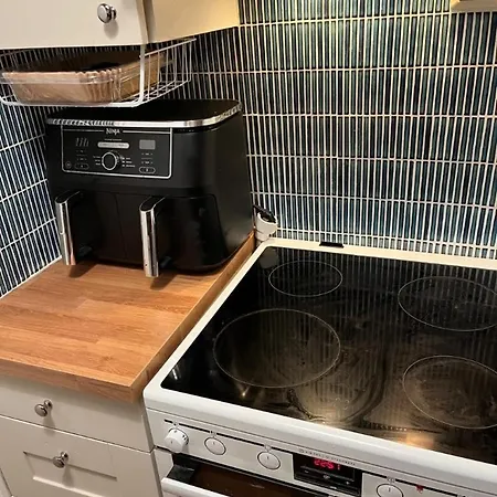 Floor, Cozy Apartment, Centrally Located In * Trondheim