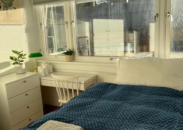 Floor, Cozy Apartment, Centrally Located In * Trondheim